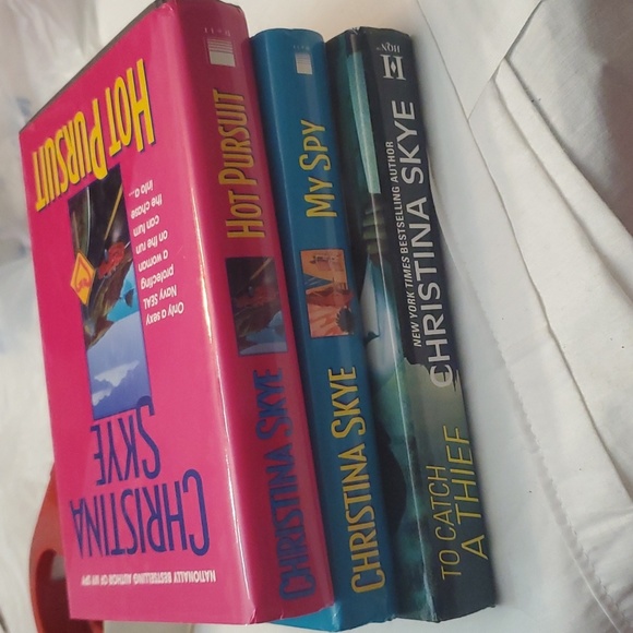 : 3 Christina Skye books hot pursuit , my spy , & to catch a thief all Hardcover - Picture 10 of 11